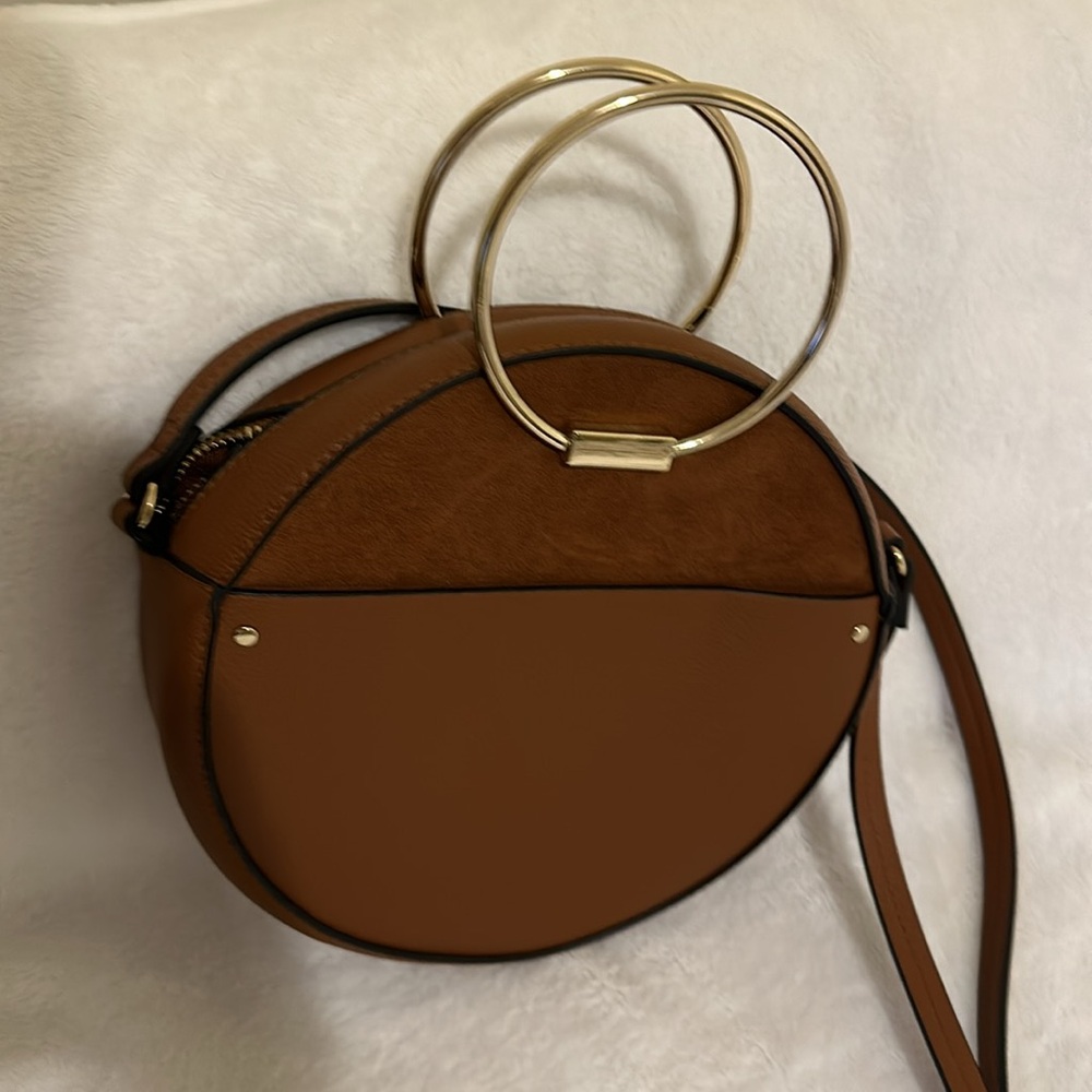 New - Picture 2 of 4